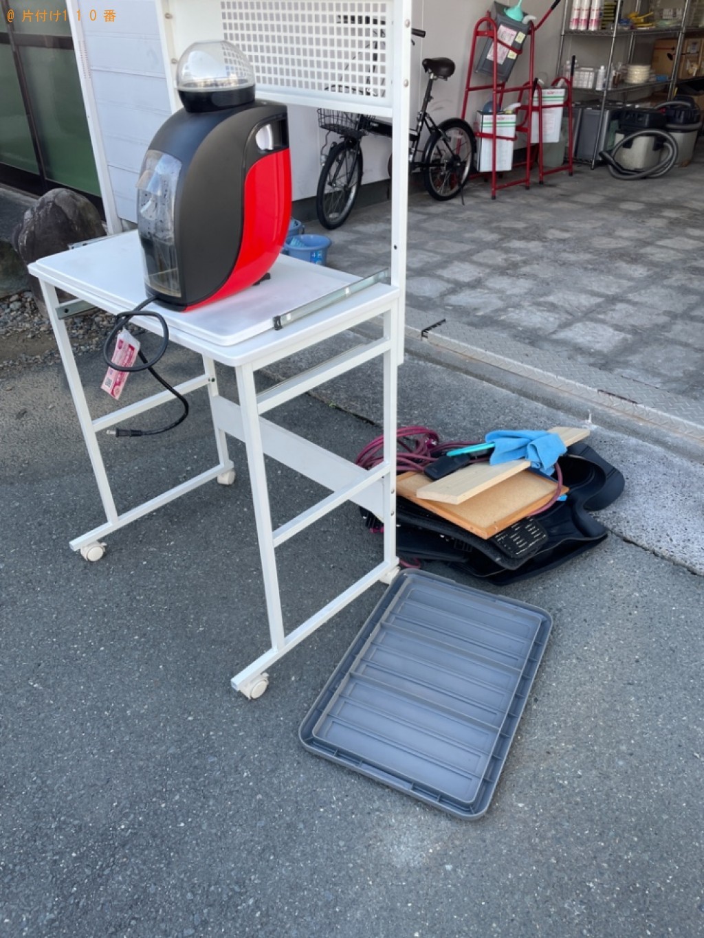【浜松市東区】学習机、二人用ダイニングテーブル、椅子等の回収